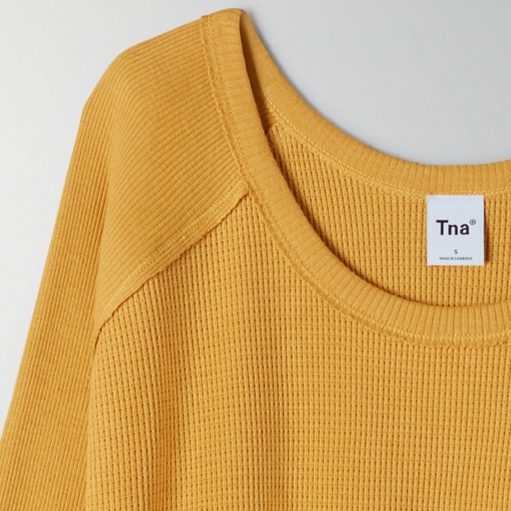 TNA Alder Thermal in Yellow Size x-Small